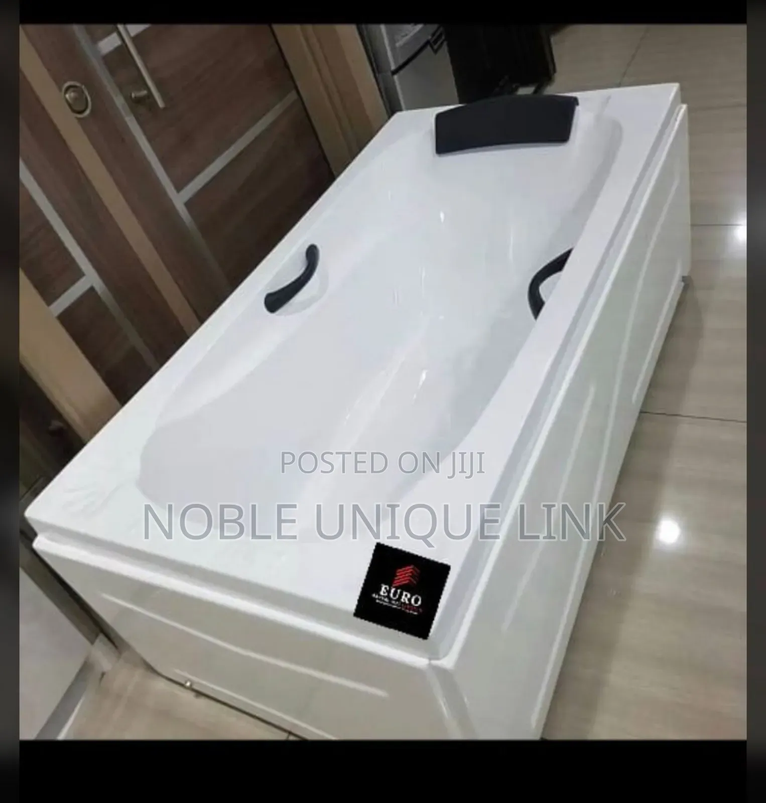 Panel Bathtub
