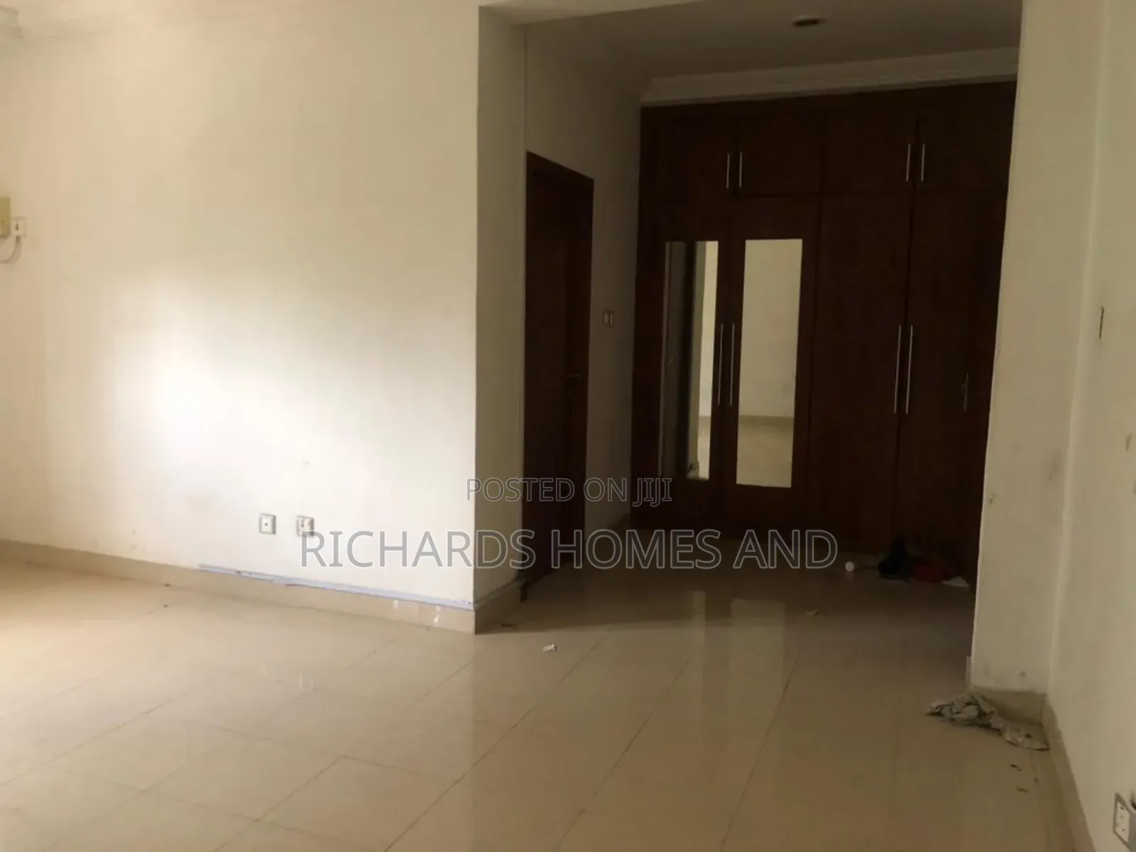 3bdrm Block of Flats in Victoria Island Extension for rent