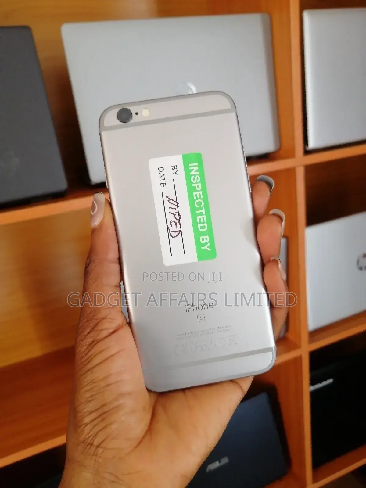 Apple iPhone 6s 32 GB Gray