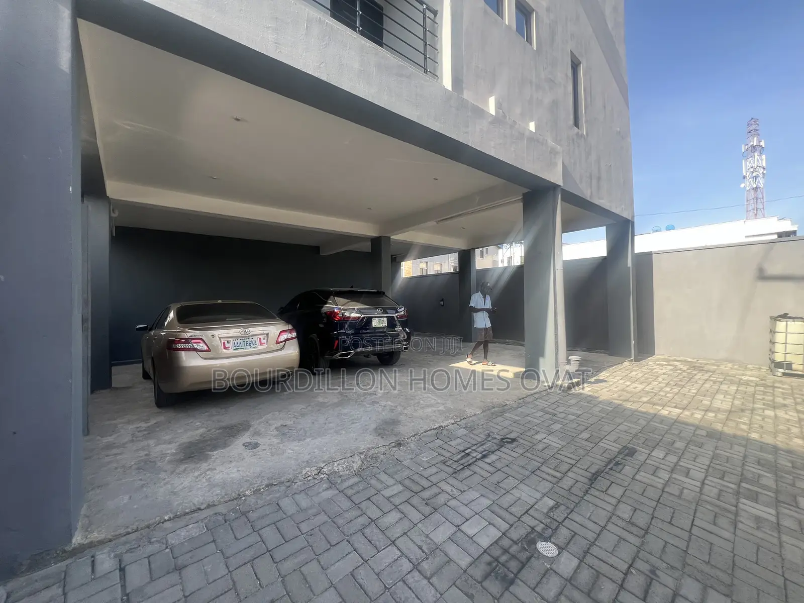 1bdrm Apartment in Ologolo Lekki Lagos for sale