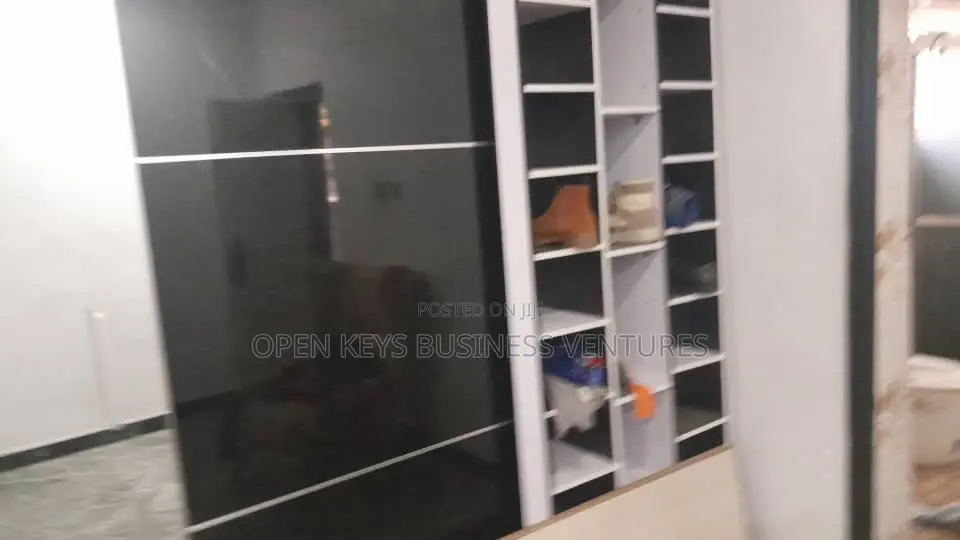 Furnished 4bdrm Duplex in Agara Estate, Akala Express for sale