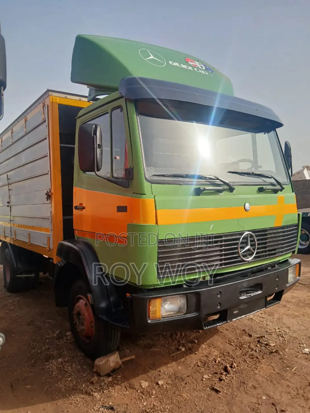 Mercedes-Benz 1990 Green
