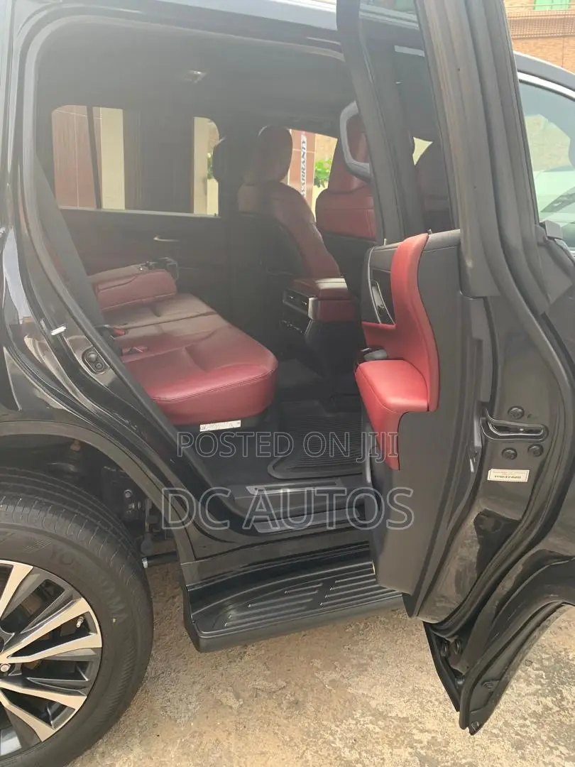Lexus LX 600 2023 Black