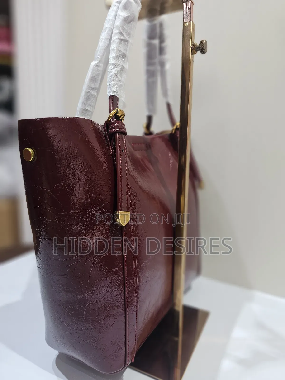 Cute Crinkled Leather Shoulder Bag- Wine