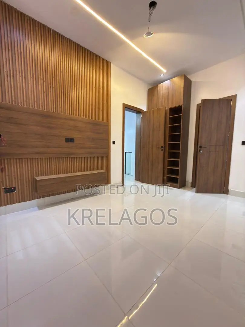 4bdrm Duplex in Ajah for sale