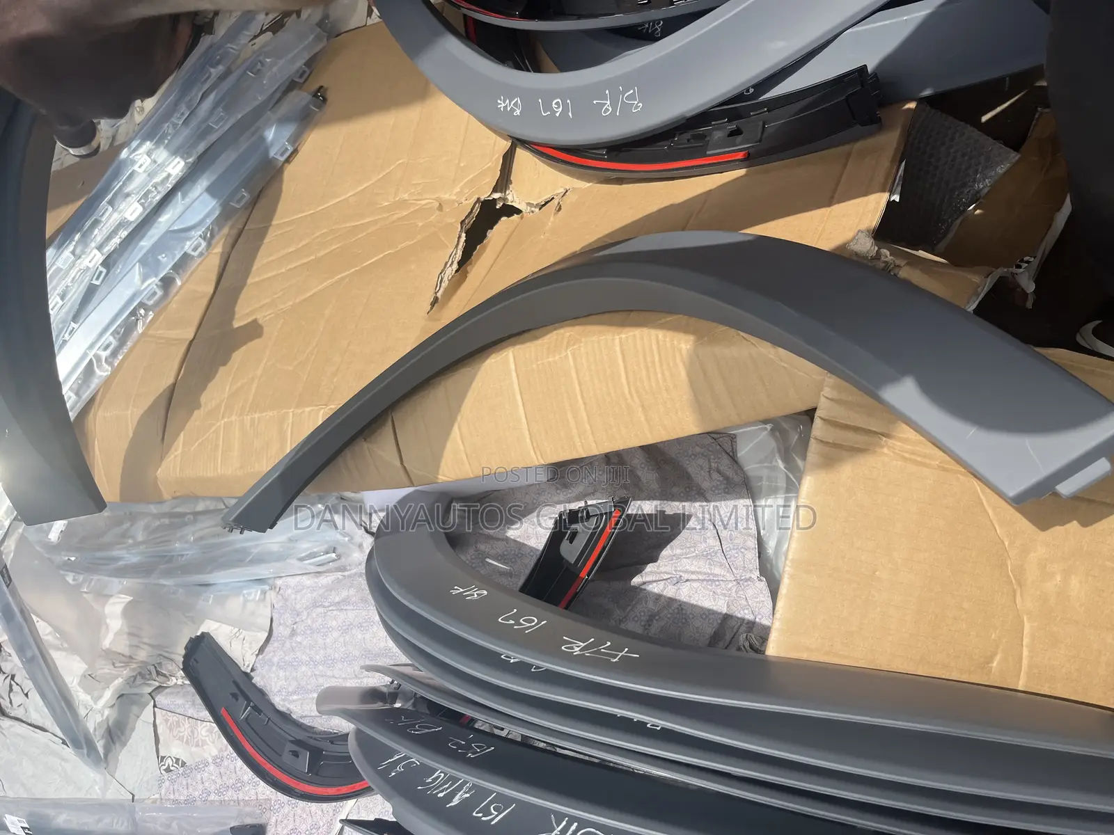 Fender Chrome / Fender Molding for Gle 450,Gle53,Gle43,W292 , W167