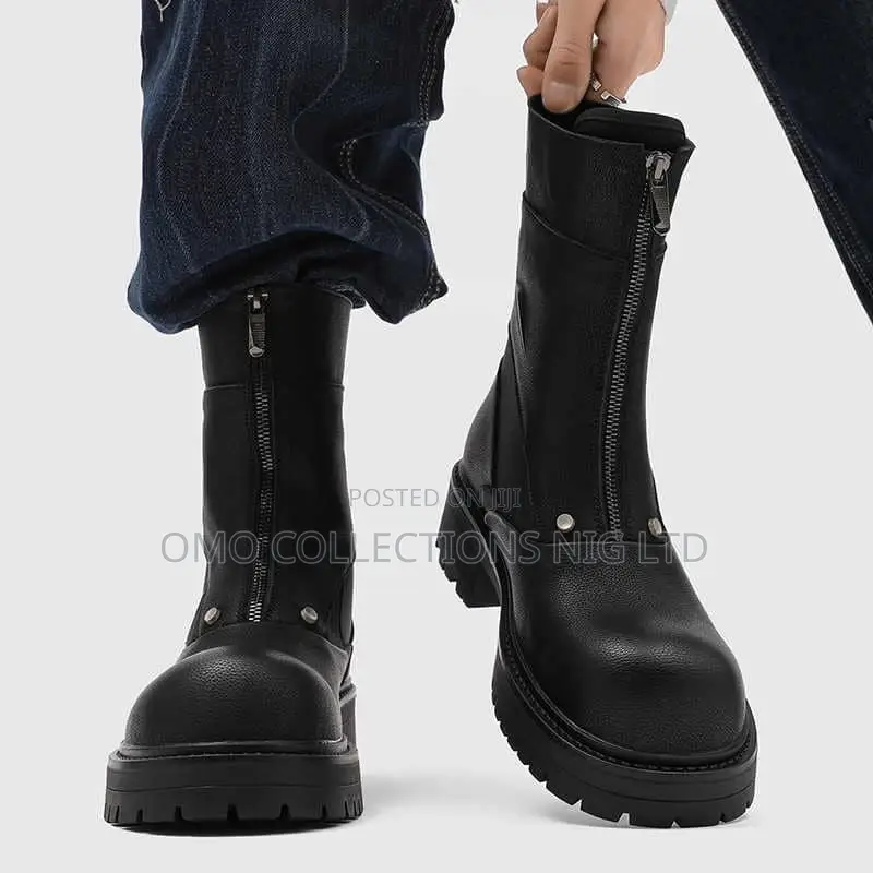 Luxury Men Modern Black Leather Boots With Zipper Detail- Fully Boxed