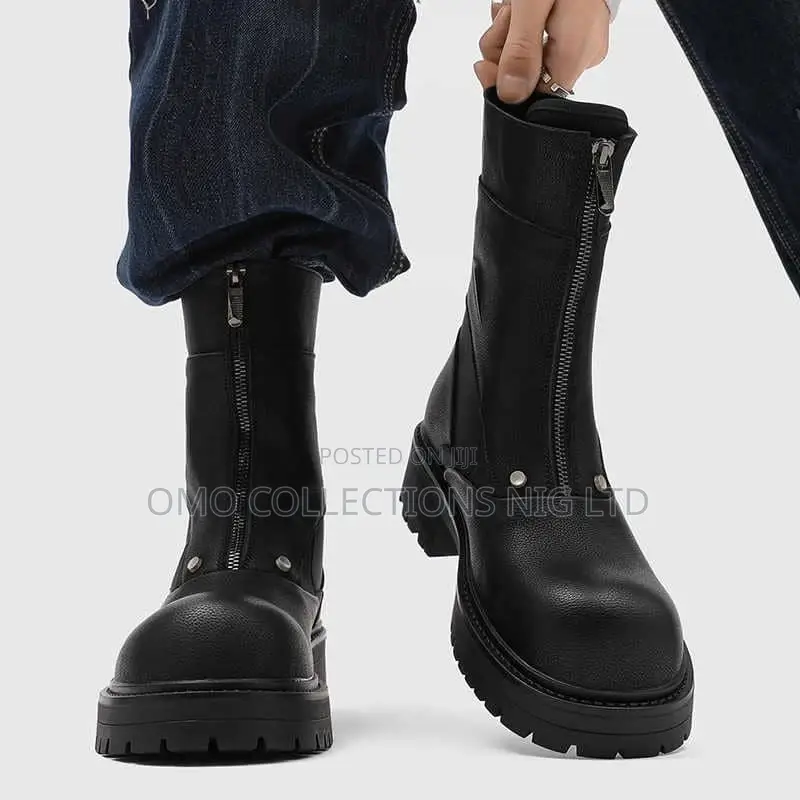 Luxury Men Modern Black Leather Boots With Zipper Detail- Fully Boxed