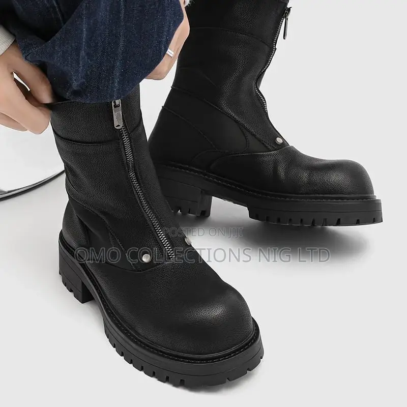 Luxury Men Modern Black Leather Boots With Zipper Detail- Fully Boxed