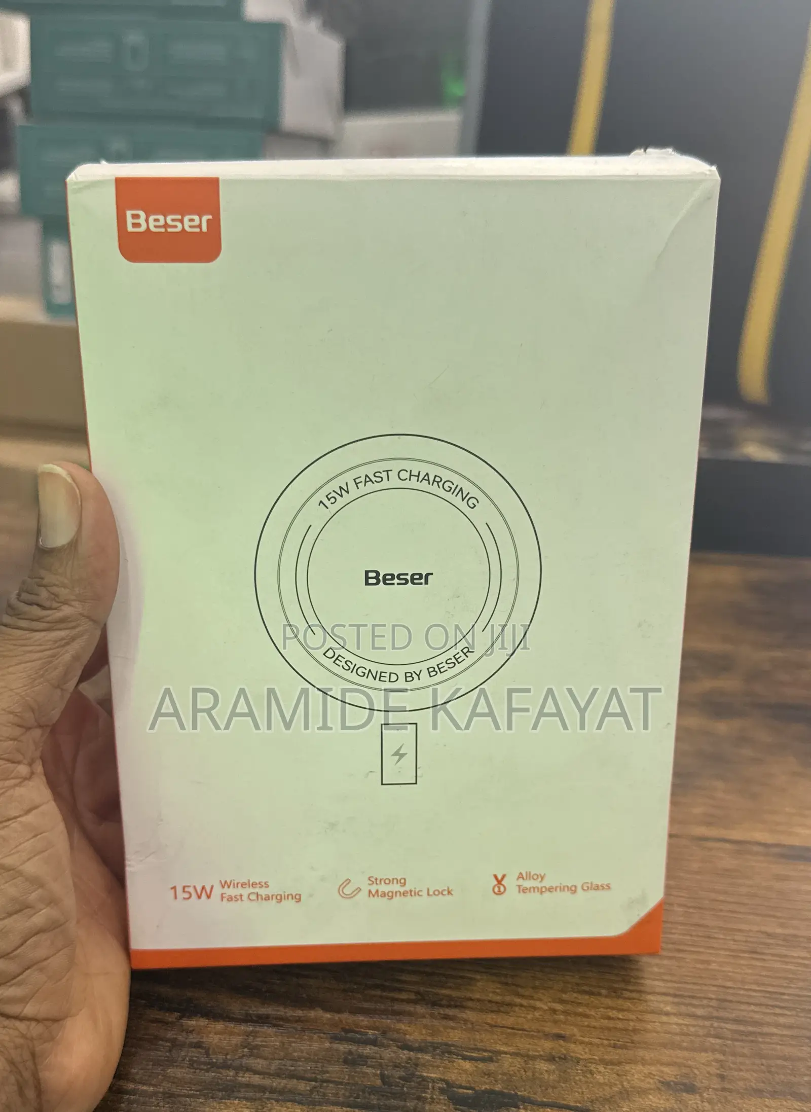 Beser Magnetic Wireless Car Charger