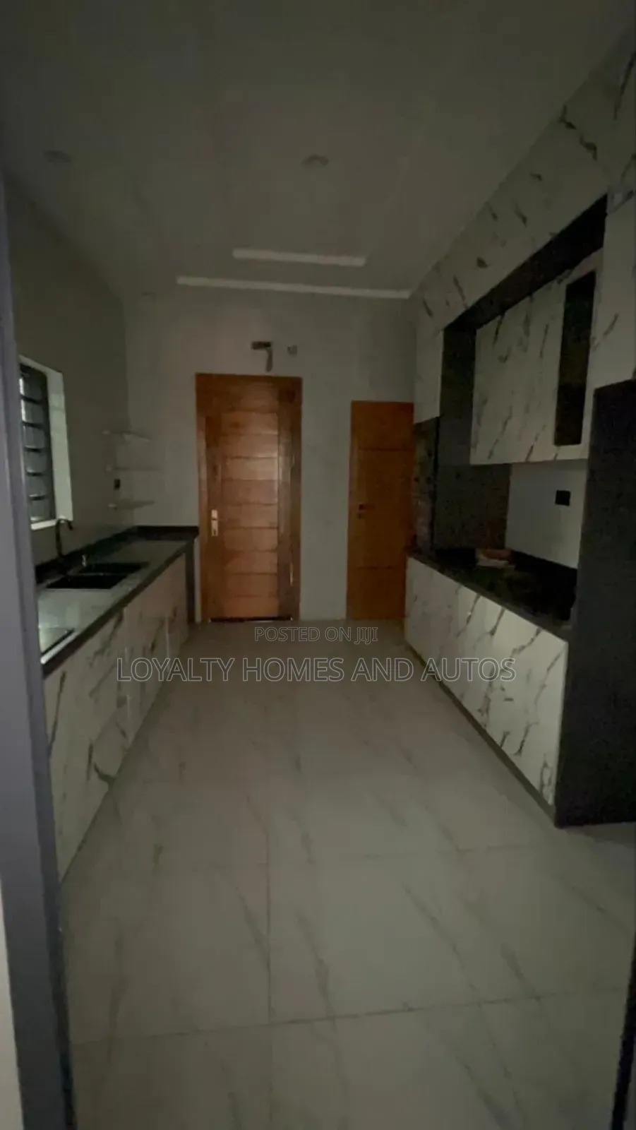 4bdrm Duplex in Omole Phase 1 Ikeja for rent