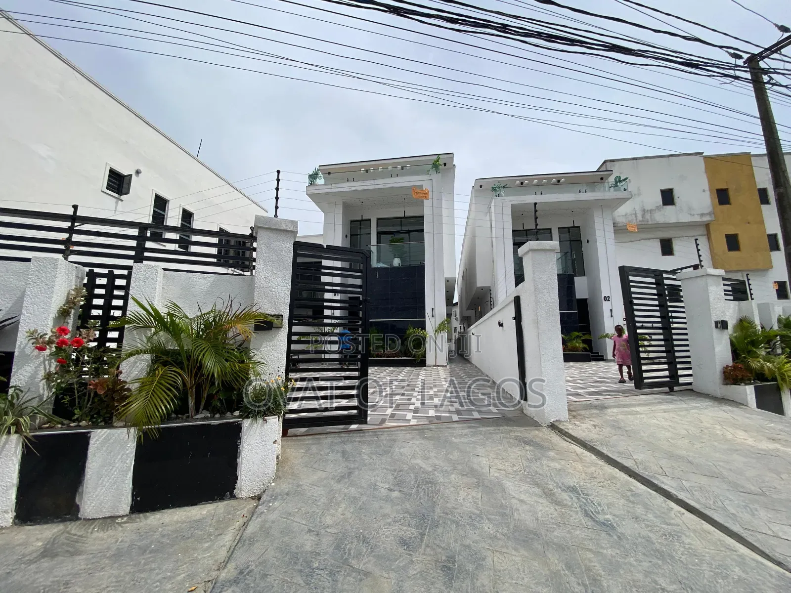 5bdrm Duplex in Orchid, Lekki for sale