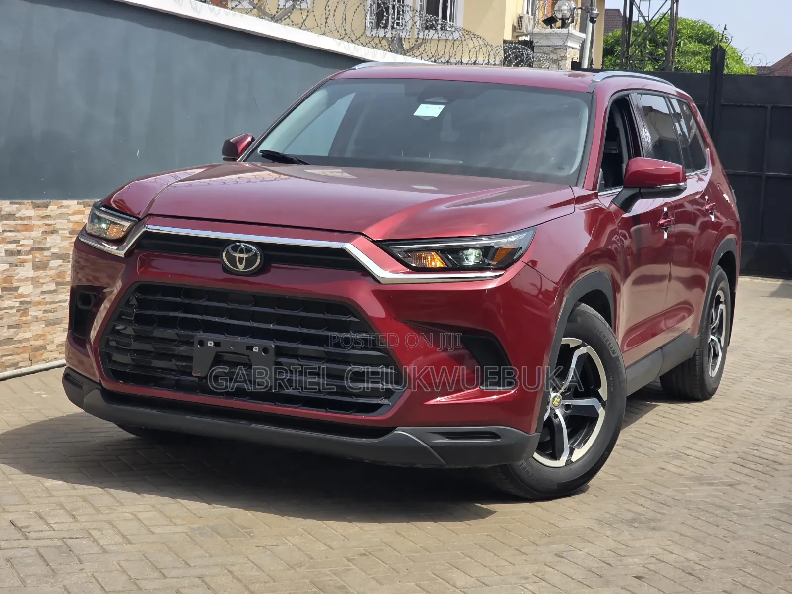 Toyota Grand Highlander XLE AWD 2024 Red