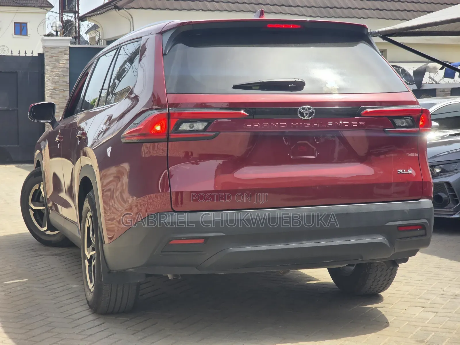 Toyota Grand Highlander XLE AWD 2024 Red