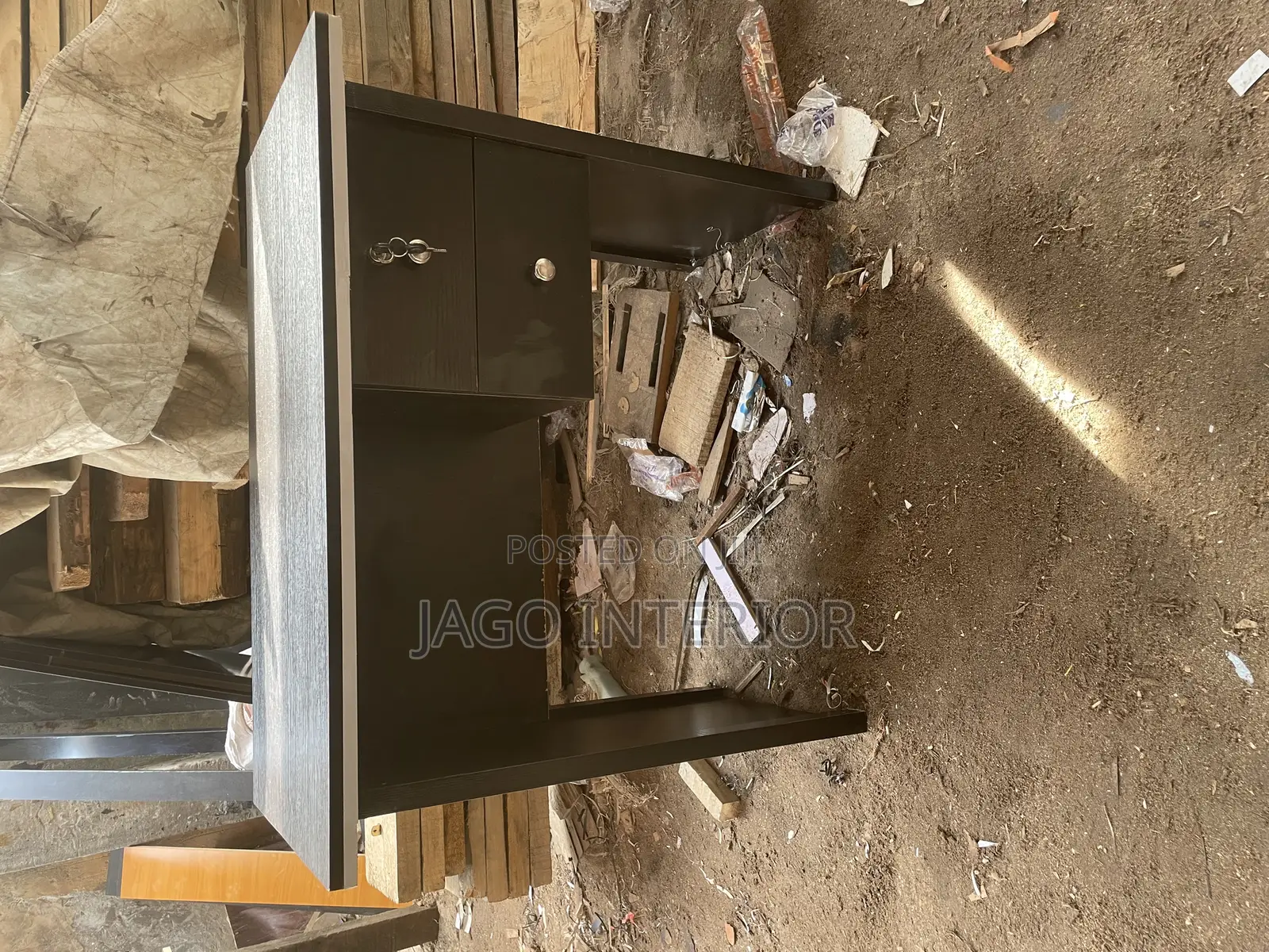 3ft Table Central Lock