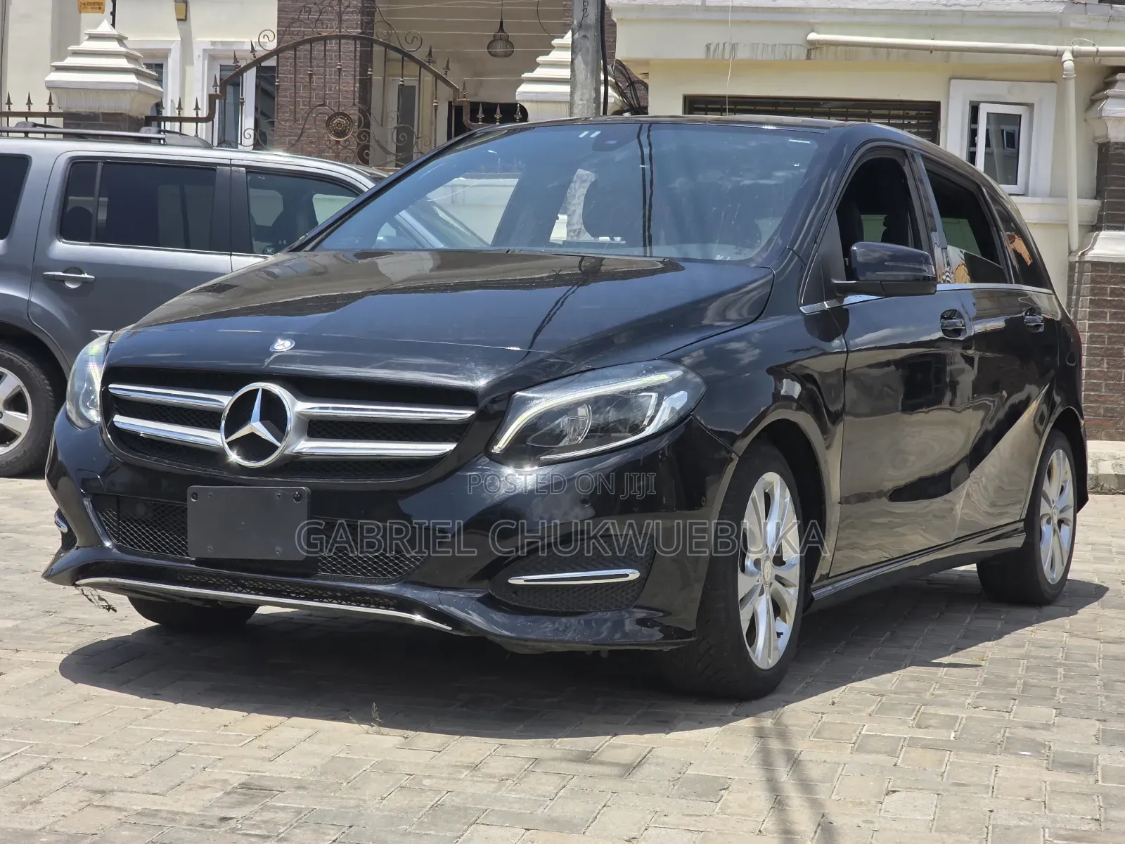 Mercedes-Benz B-Class 2017 Black