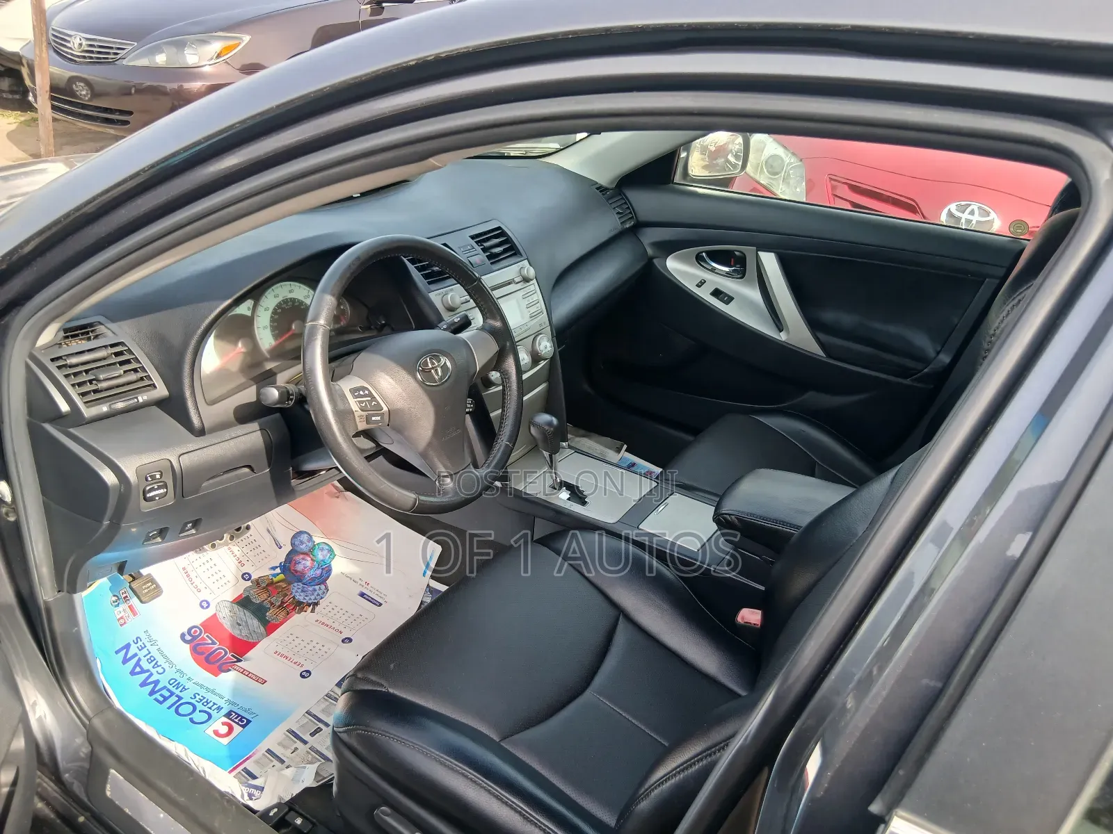 Toyota Camry SE 4dr Sedan (2.5L 4cyl 6A) 2011 Gray