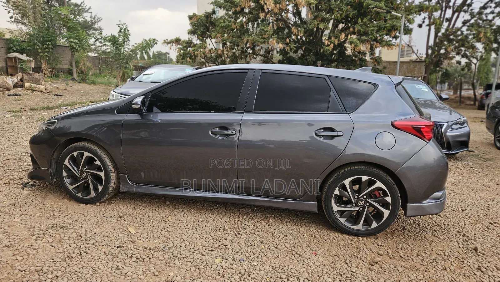 Scion iM Base 2016 Gray