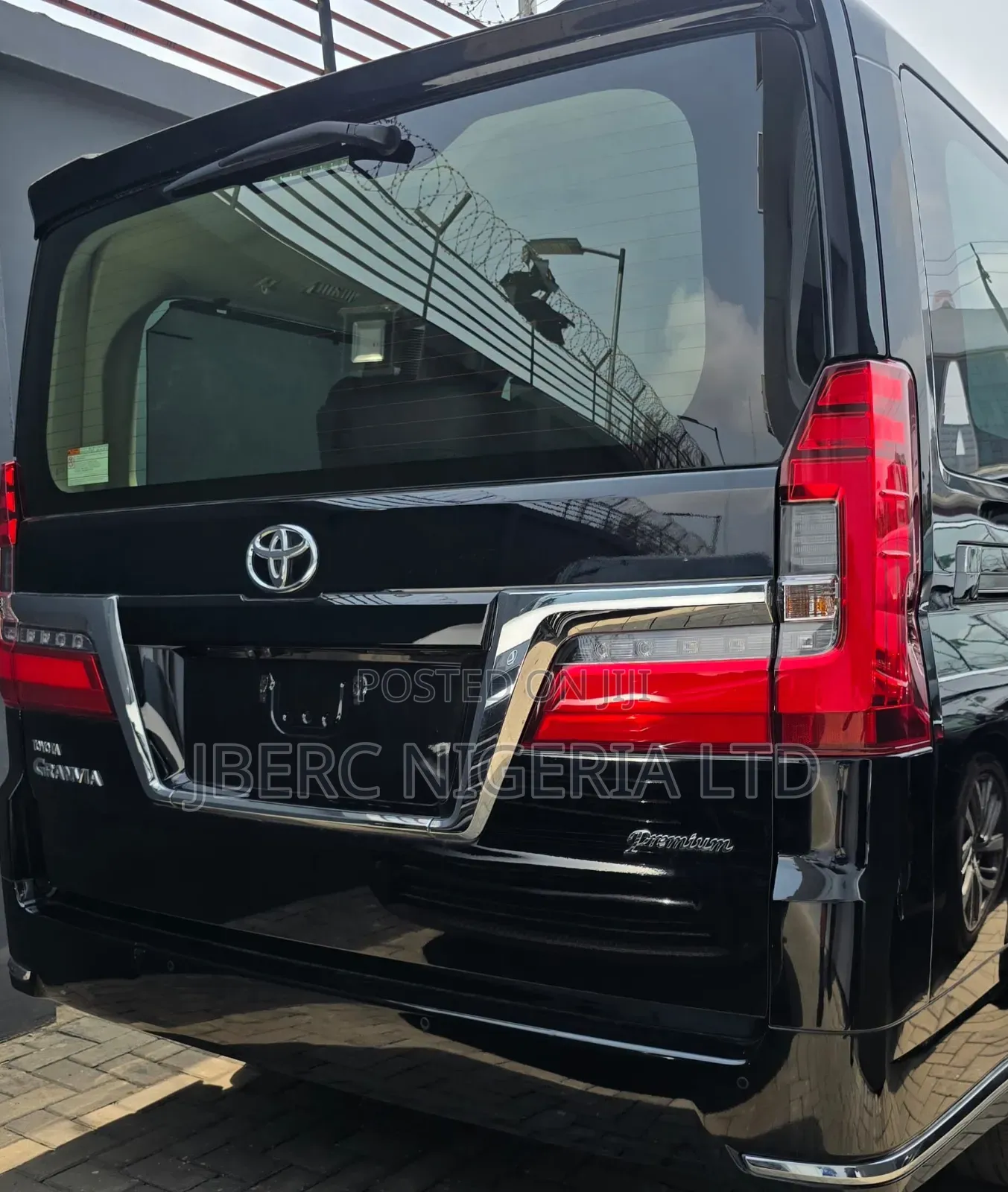 New Toyota HiAce 2025 Black