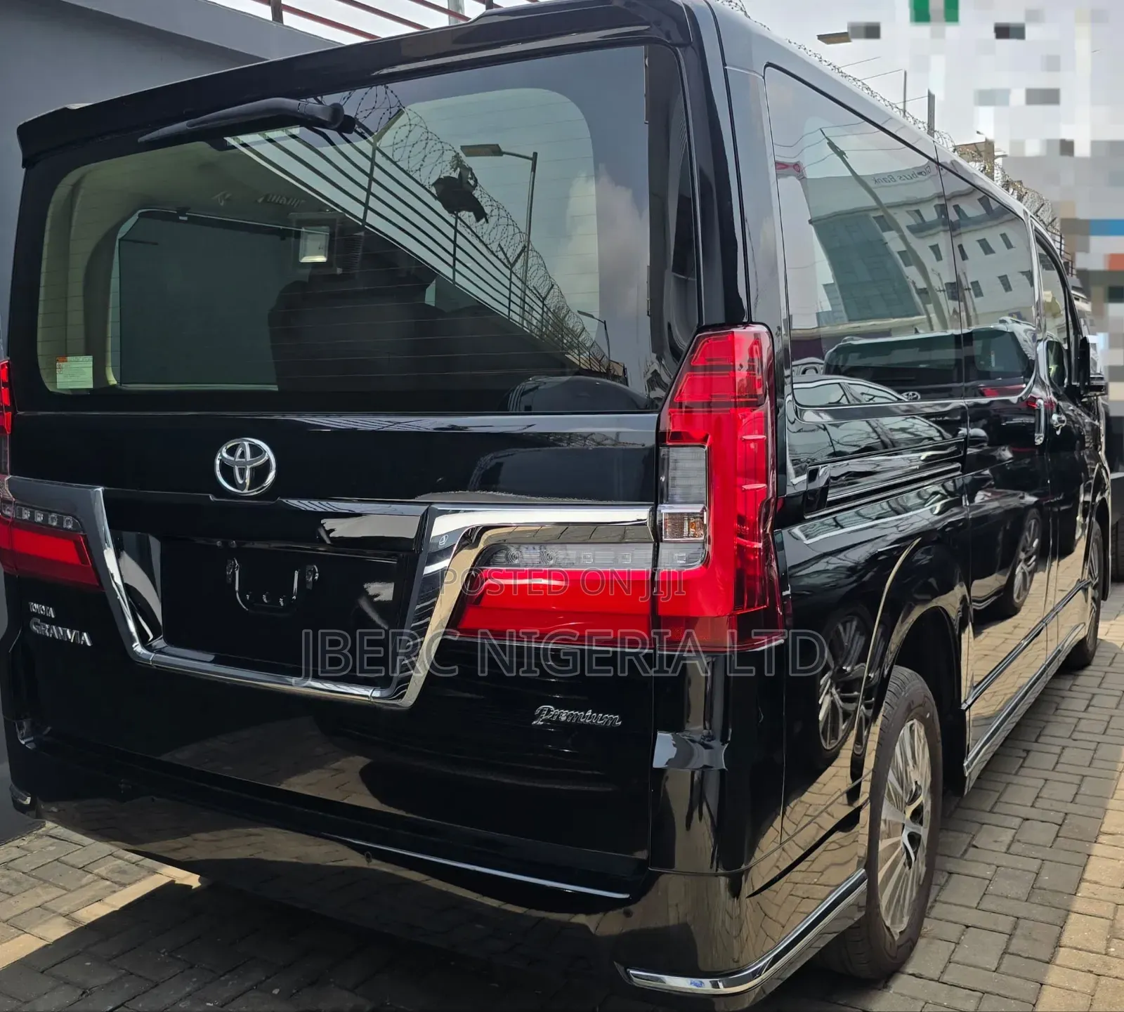 New Toyota HiAce 2025 Black