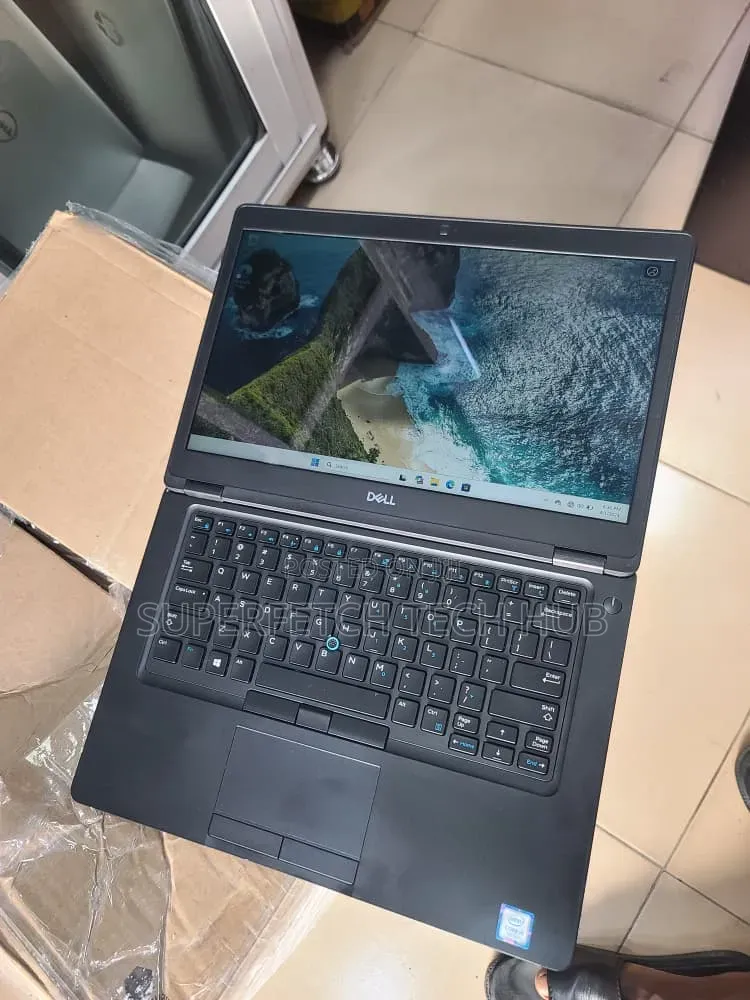 Laptop Dell Latitude 5490 8GB Intel Core i5 SSD 256GB