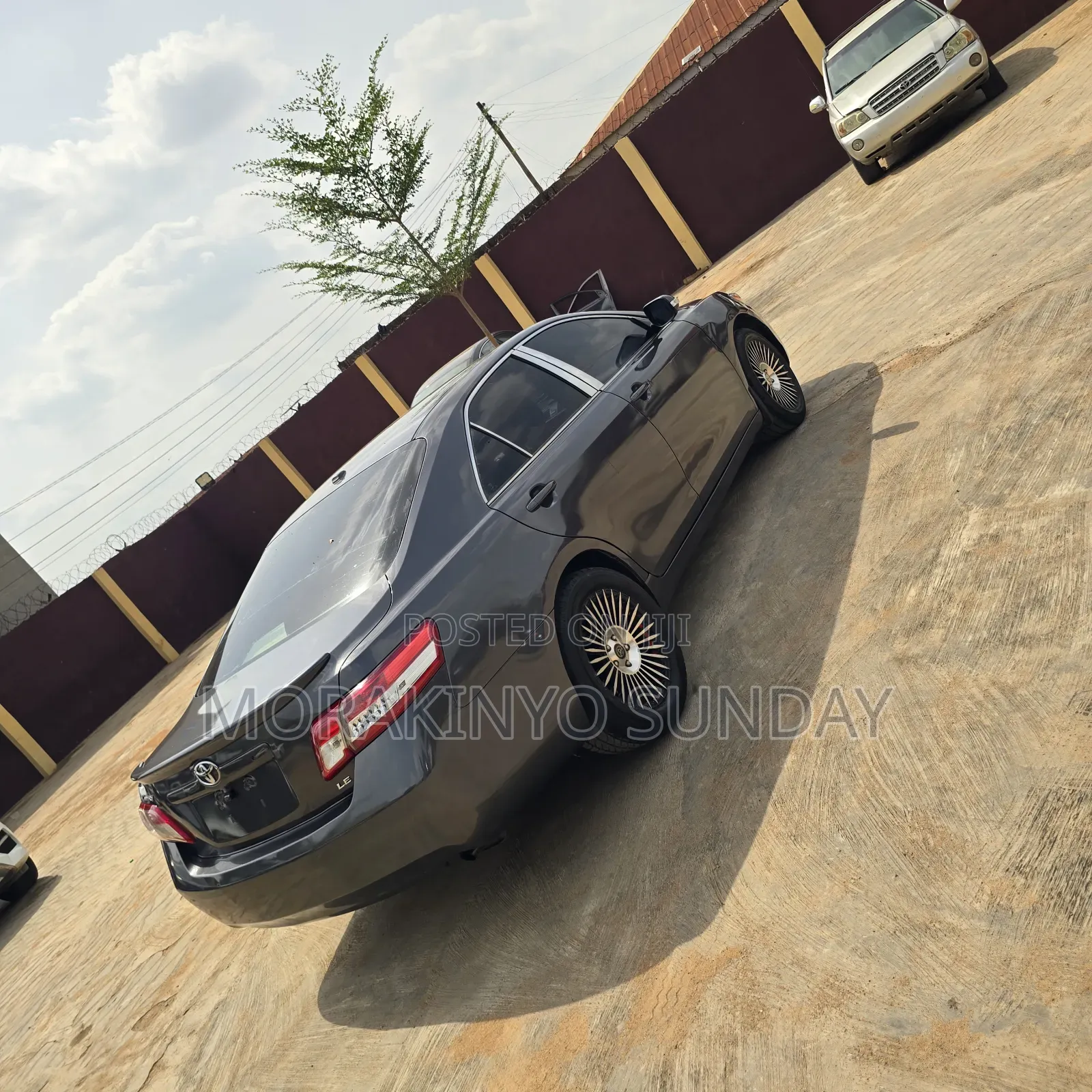 Toyota Camry LE 4dr Sedan (2.5L 4cyl 6AM) 2010 Gray