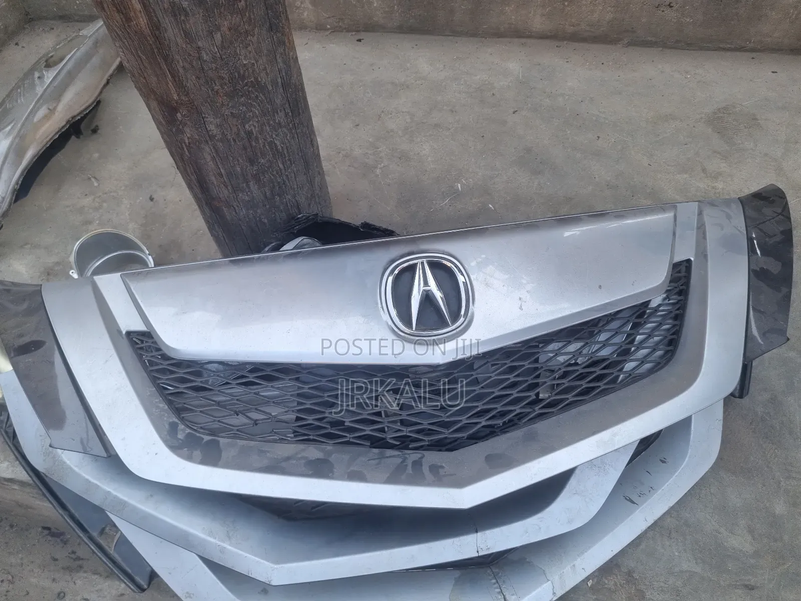 Front Grill Acura MDX 2012