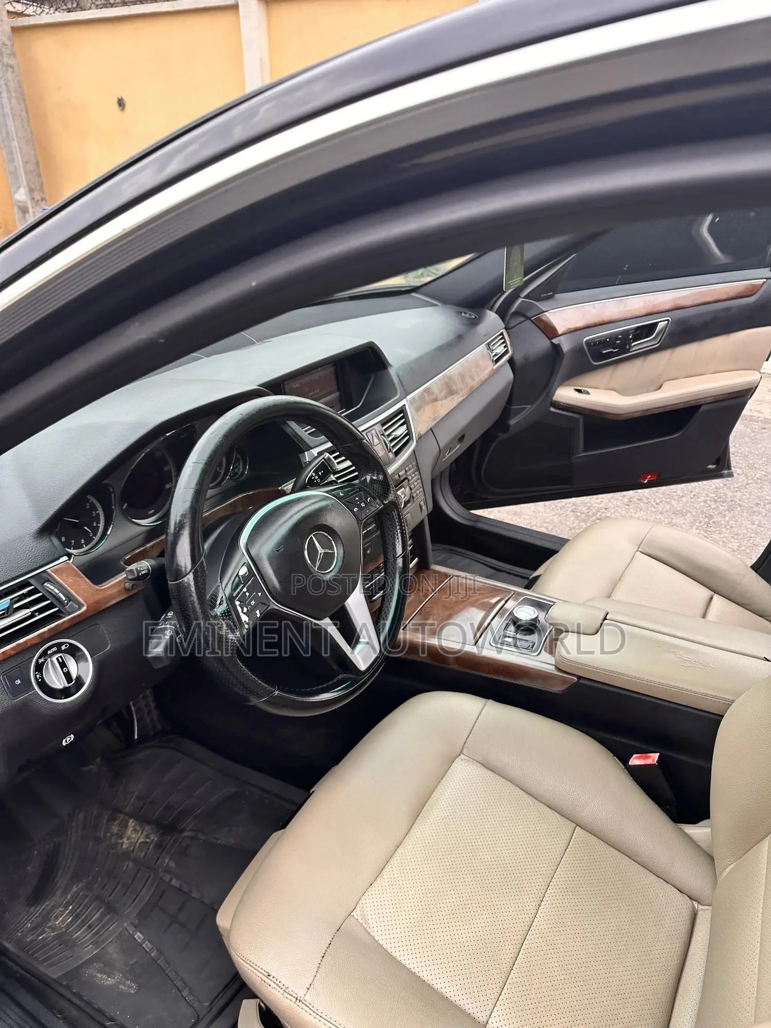 Mercedes-Benz E350 Base 4dr 4Matic Sedan AWD (3.5L 6cyl 7A) 2012 Black