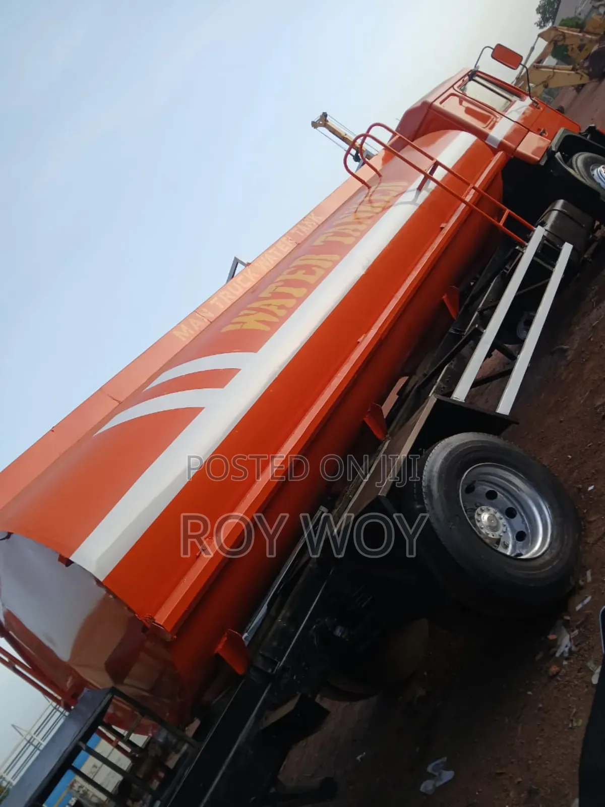 Strong Man Diesel Water Tanker 10bolts