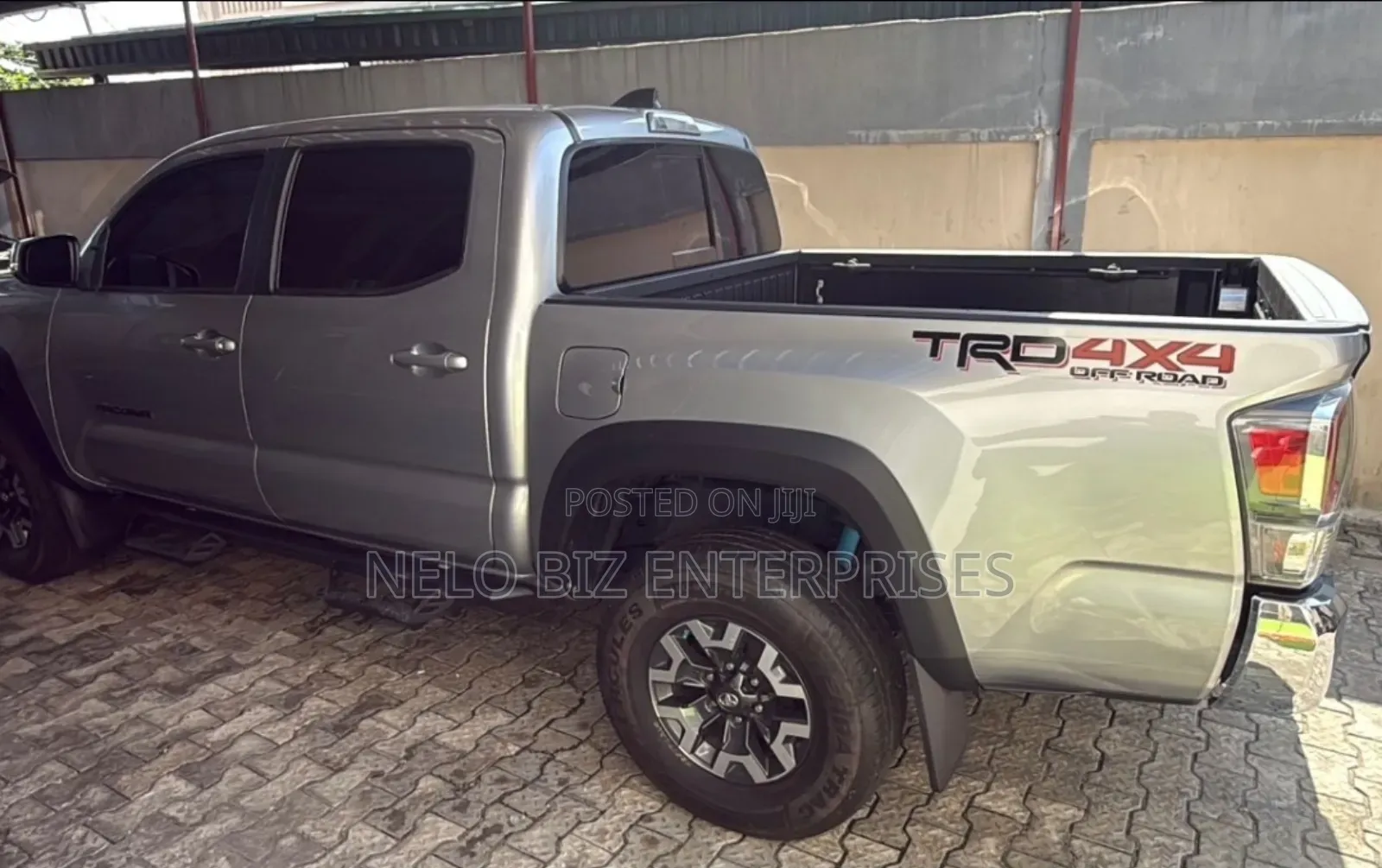 Toyota Tacoma 2021 Silver