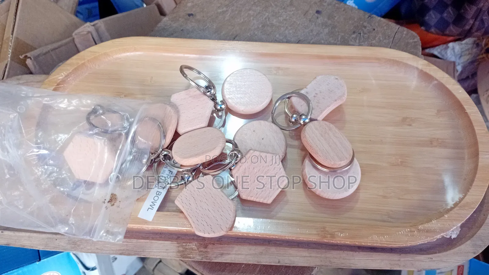 12 Pieces Wooden Key Holders