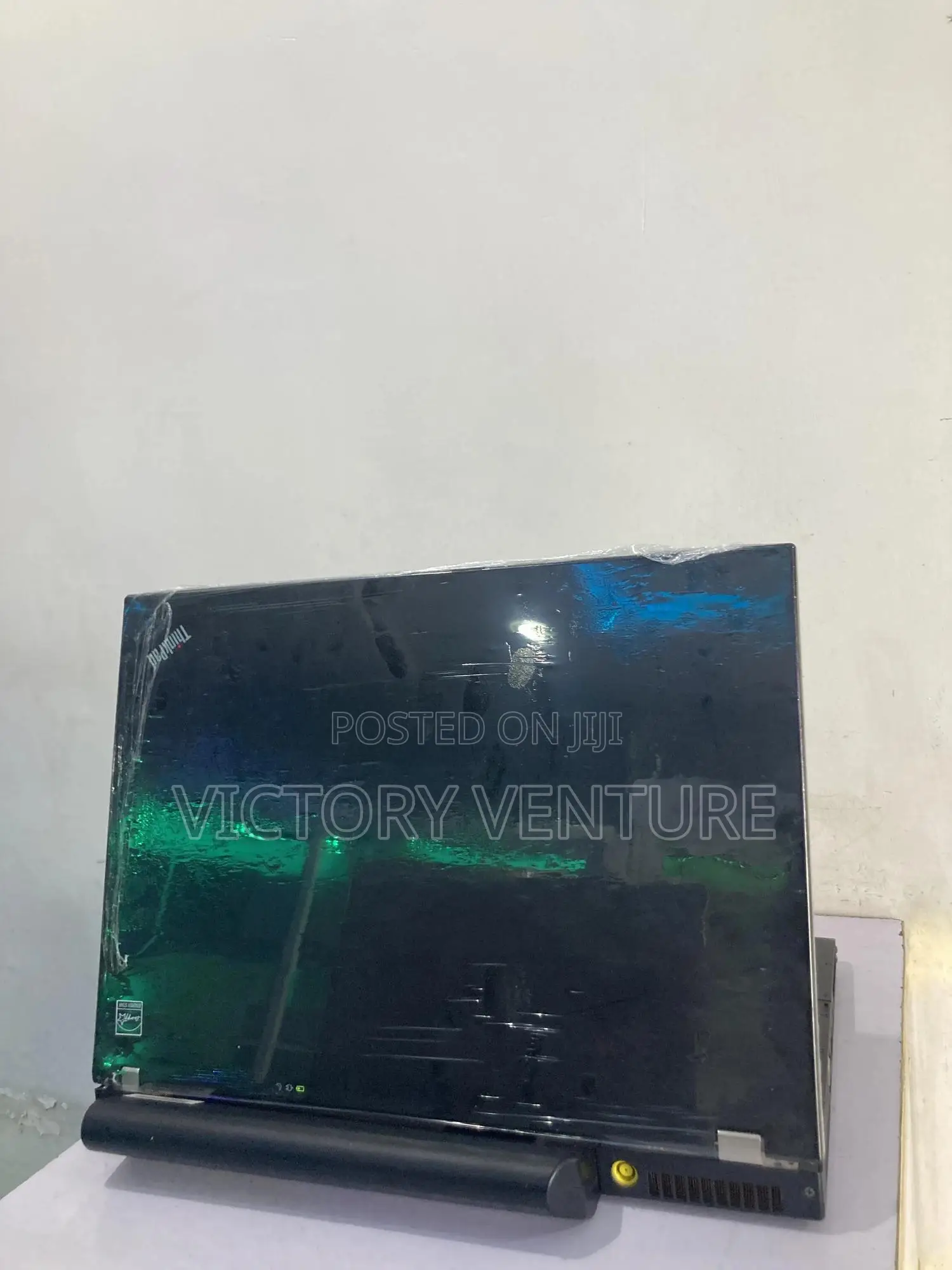 Laptop Lenovo ThinkPad T400 3GB Intel Core 2 Duo HDD 72GB