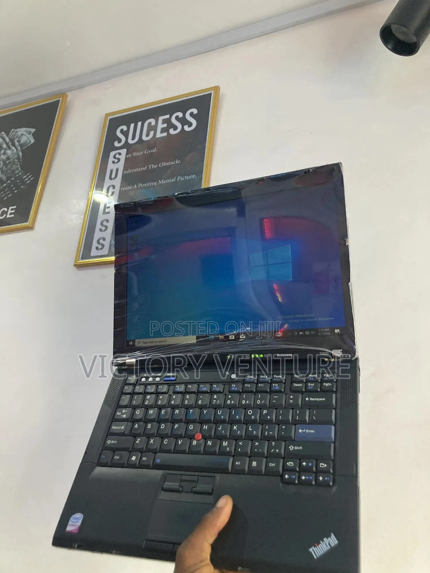 Laptop Lenovo ThinkPad T400 3GB Intel Core 2 Duo HDD 72GB