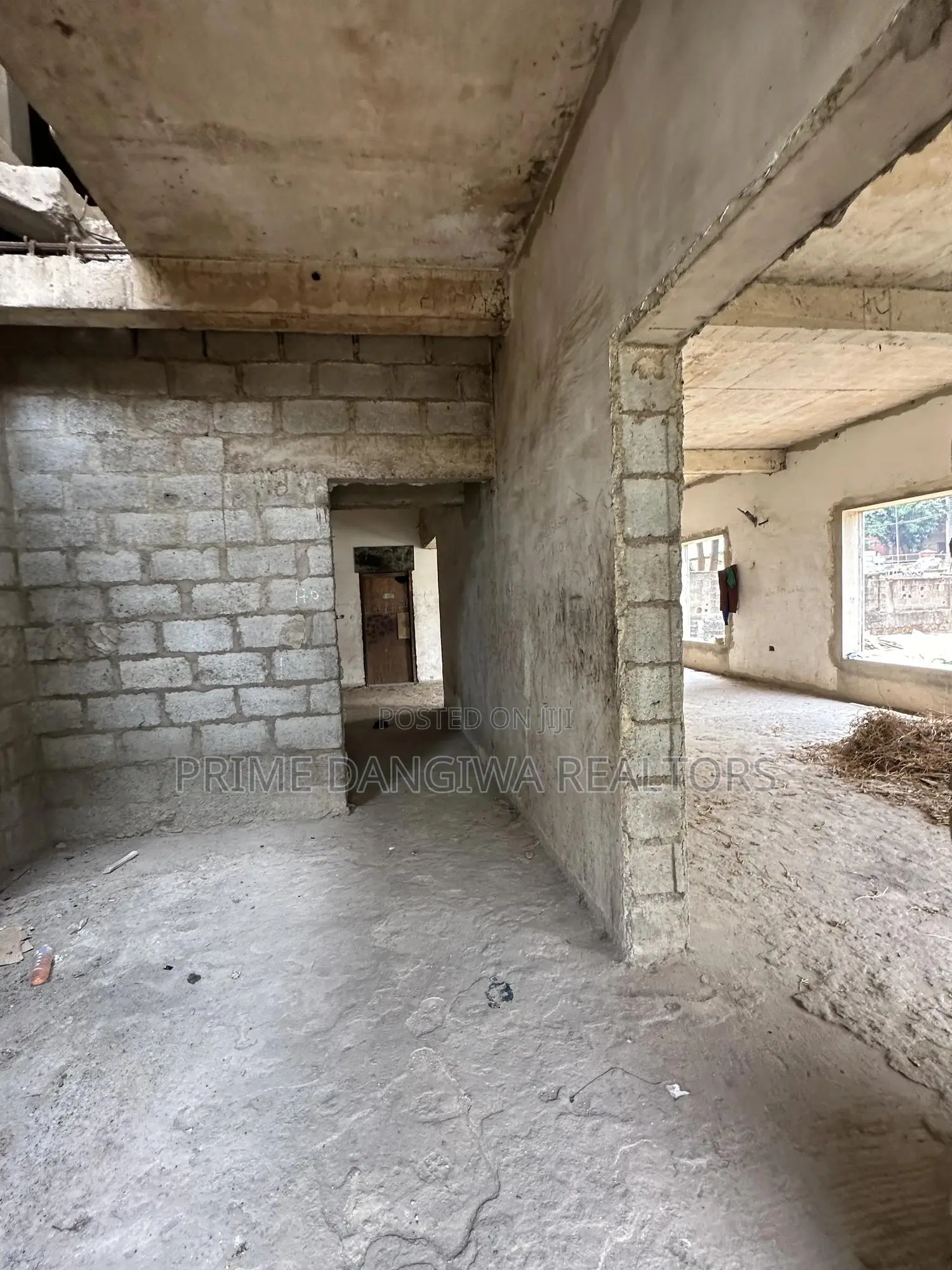 4bdrm Townhouse/Terrace in Villa, Asokoro for Sale