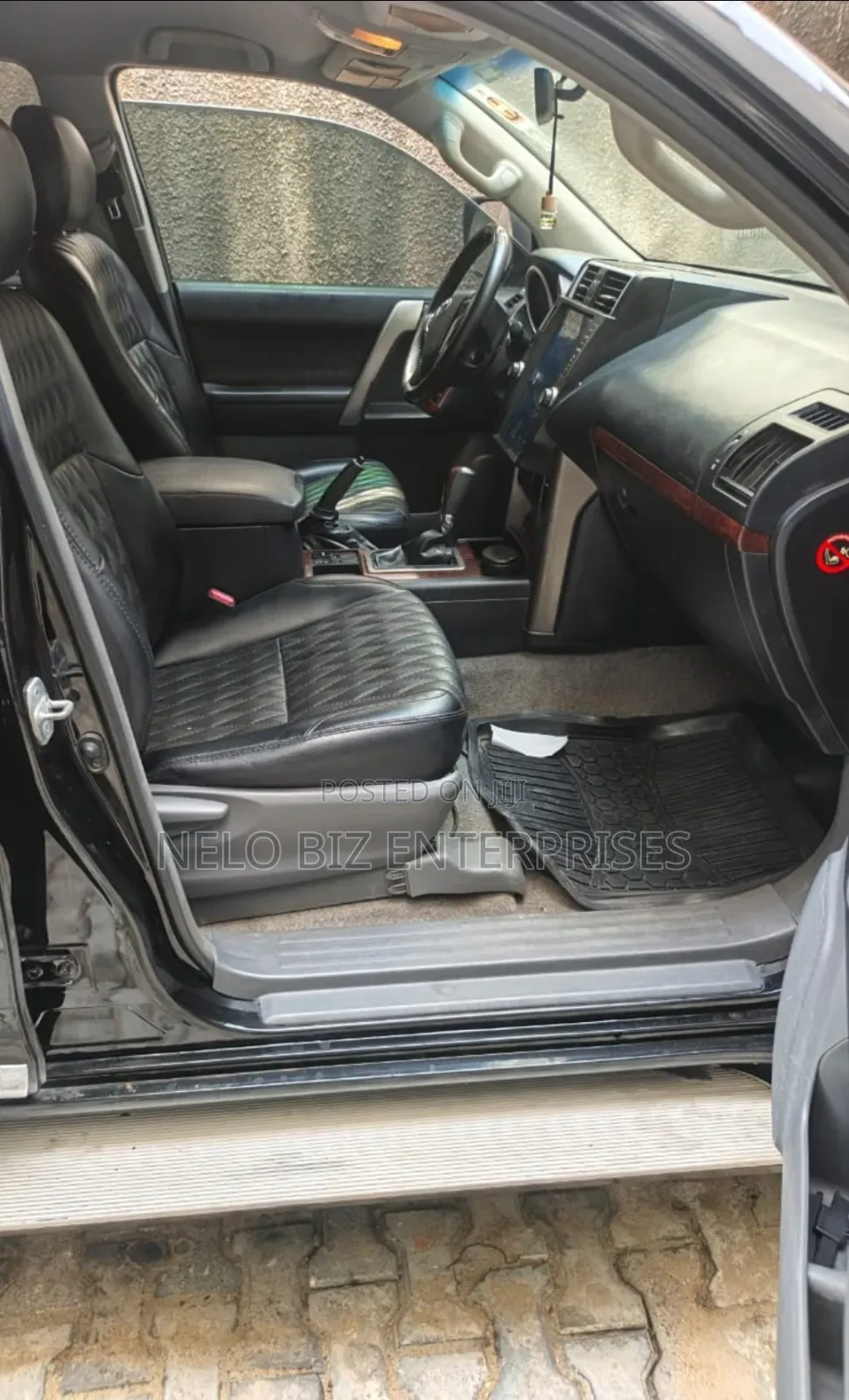 Toyota Land Cruiser Prado 2012 Black