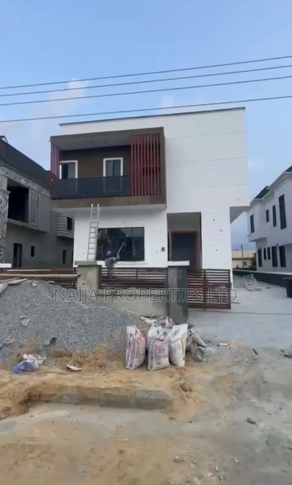 4bdrm Duplex in Sapphire Garden, Awoyaya for sale