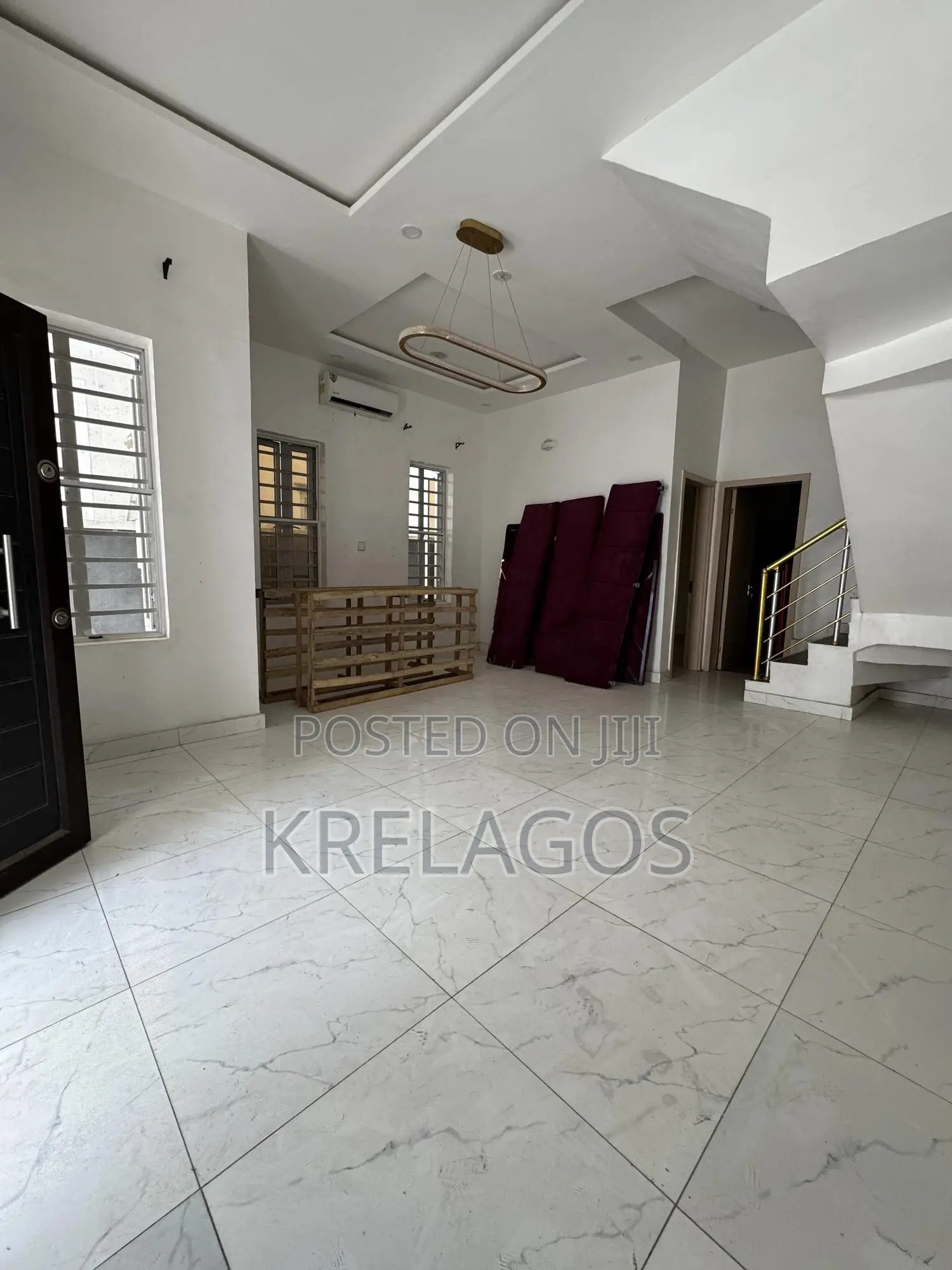 4bdrm Duplex in Ikota for sale