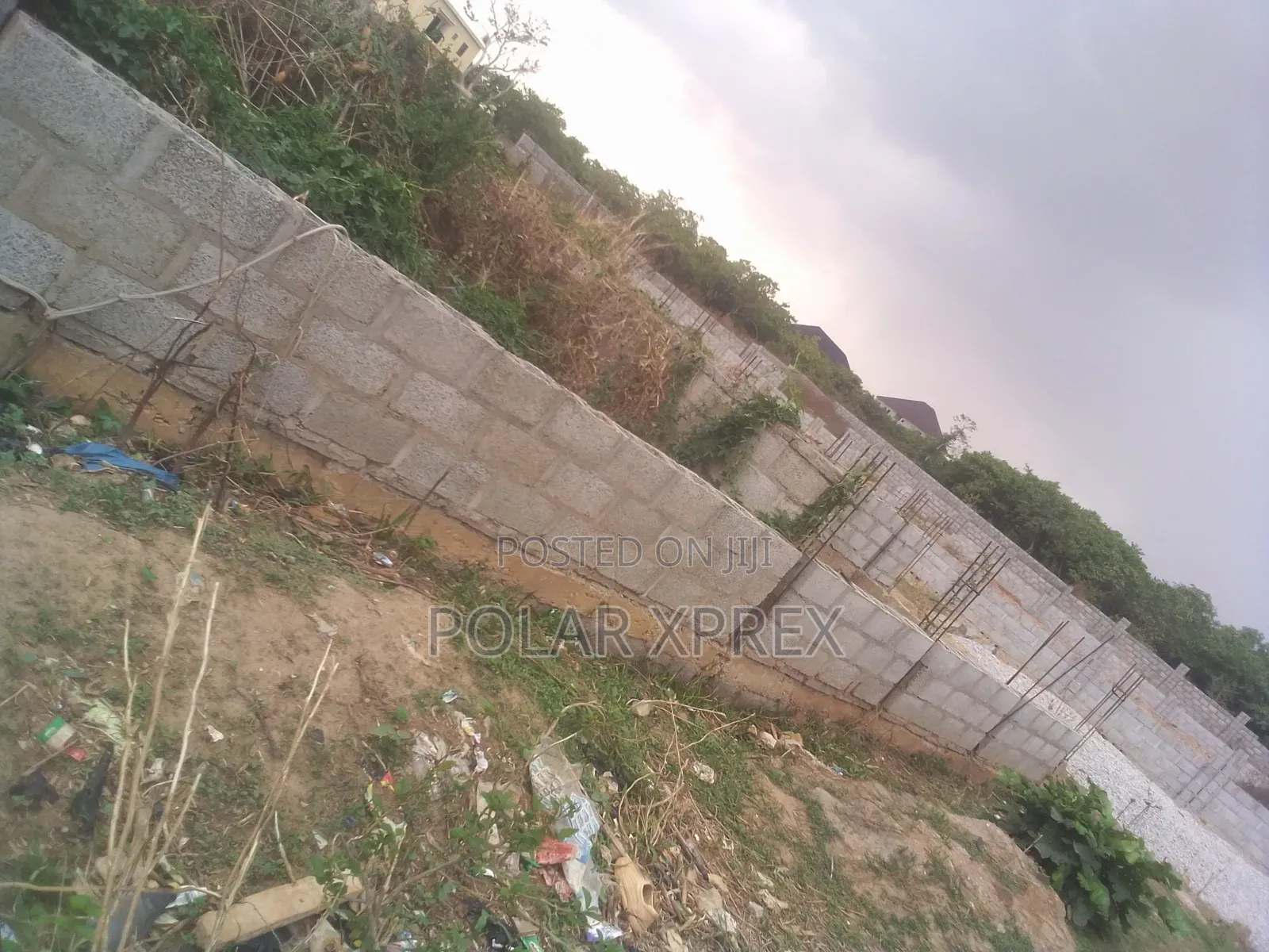4 BDRM Duplex + a Room Bq on DPC Level for Sale