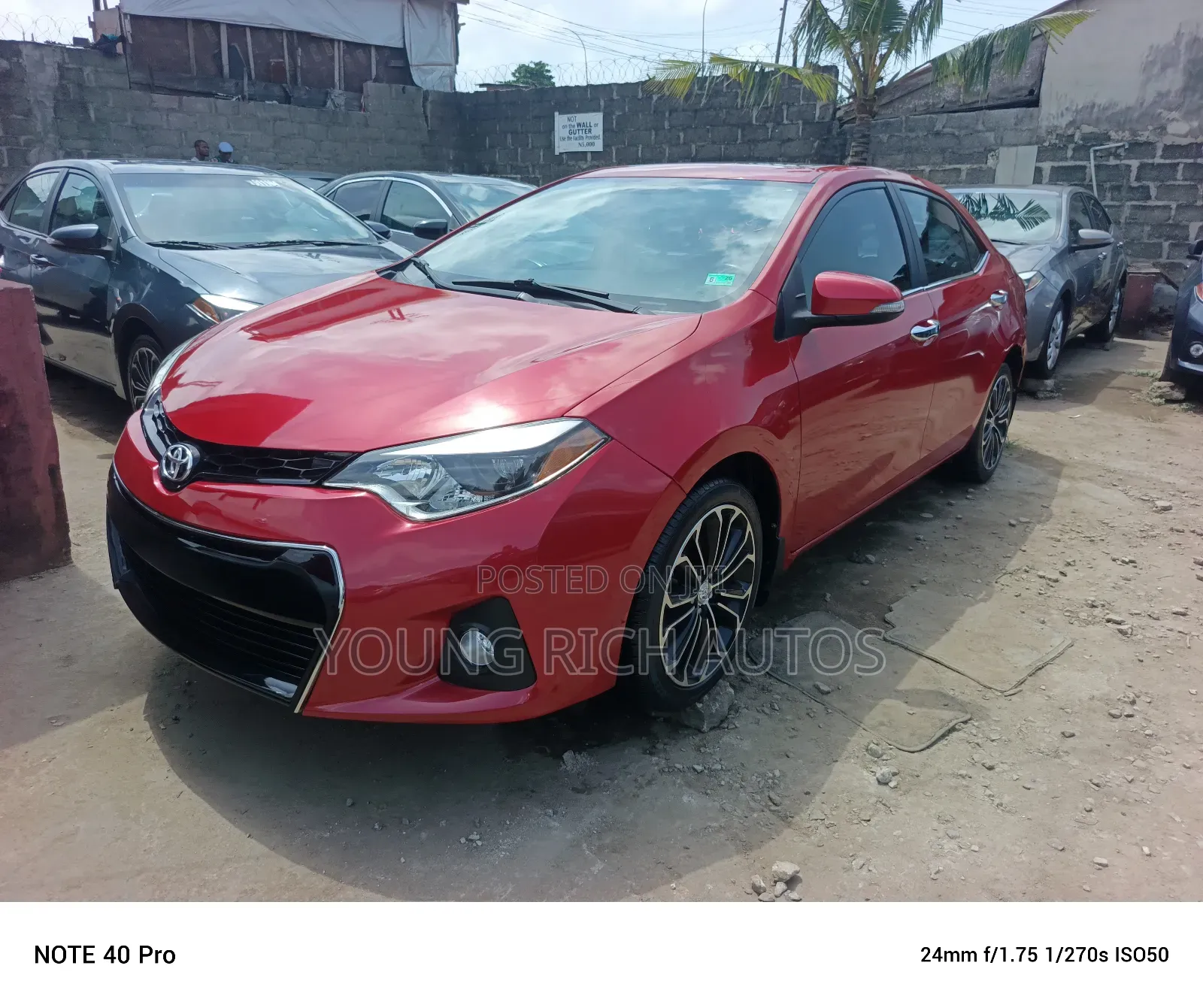 Toyota Corolla 2015 Red
