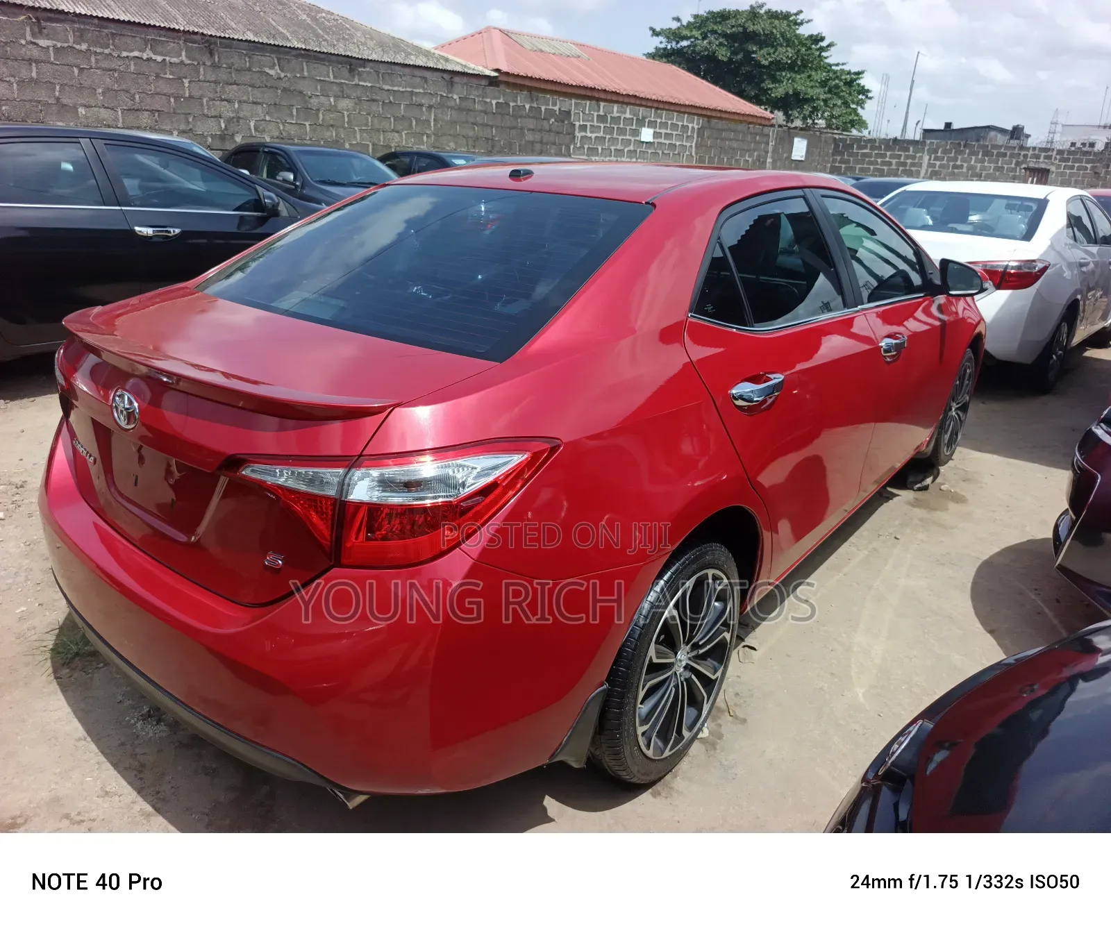 Toyota Corolla 2015 Red