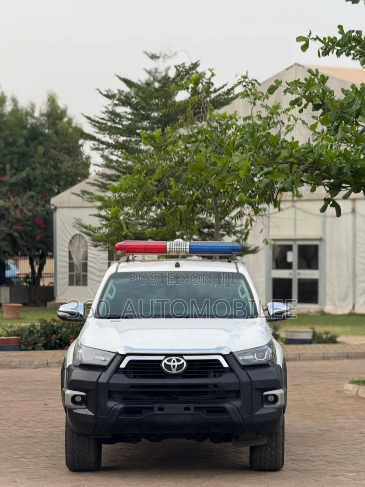 Toyota Hilux 2018 White
