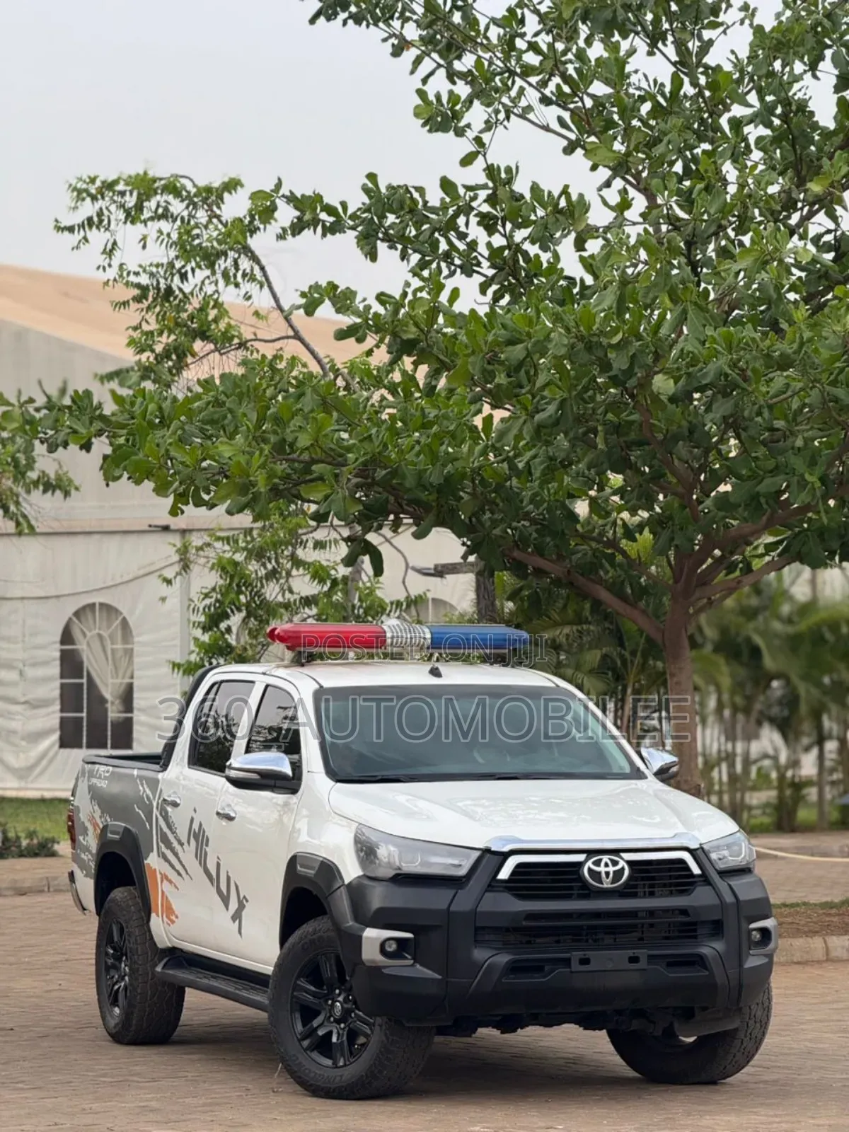 Toyota Hilux 2018 White