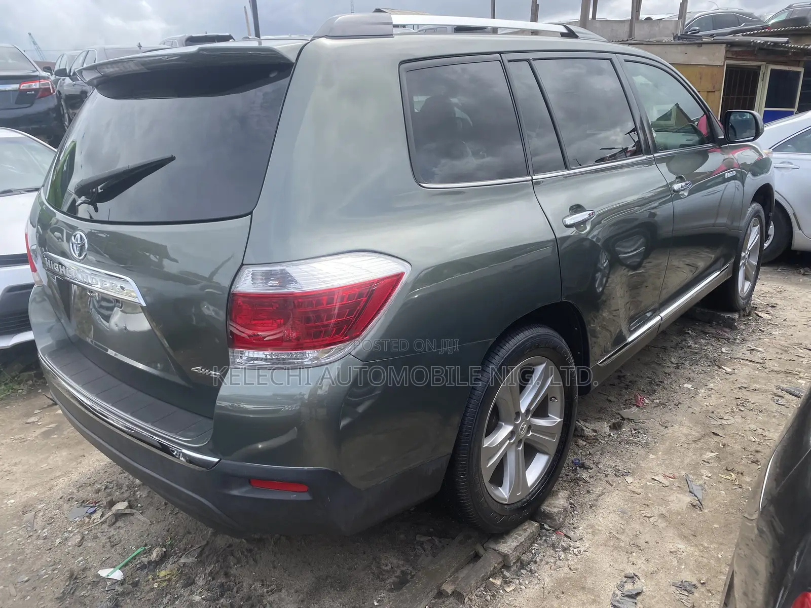 Toyota Highlander Limited 3.5l 4WD 2013 Green