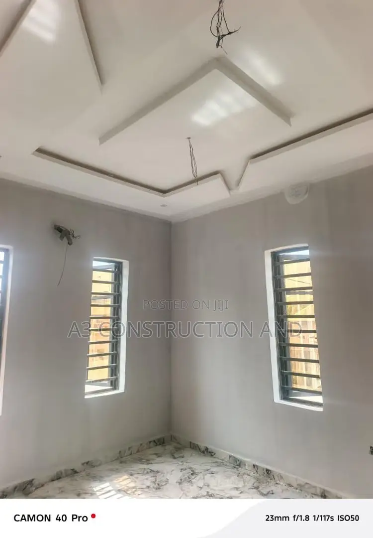 4bdrm Duplex in Okebadan Estate for rent