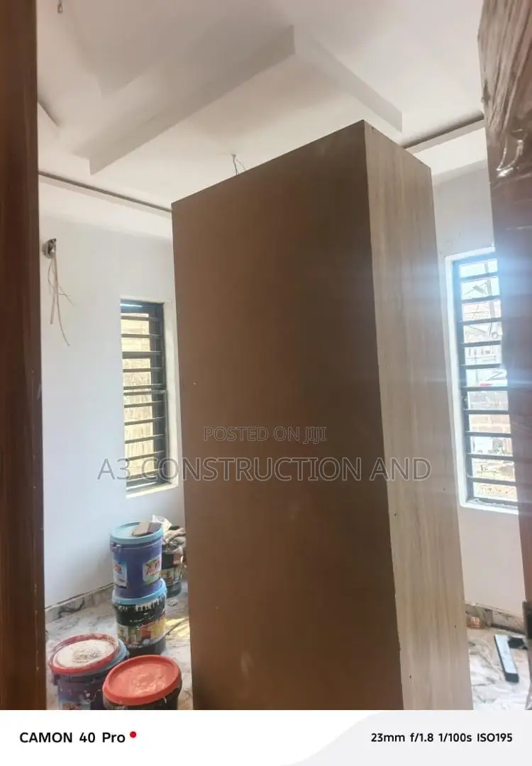 4bdrm Duplex in Okebadan Estate for rent