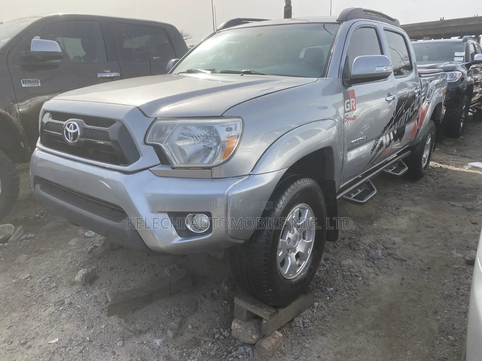 Toyota Tacoma V6 4dr Double Cab 4WD 5.0 ft. SB (4.0L 6cyl 5A) 2015