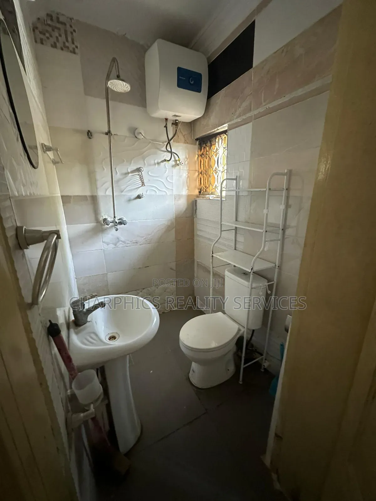 Mini Flat in Ologolo for rent