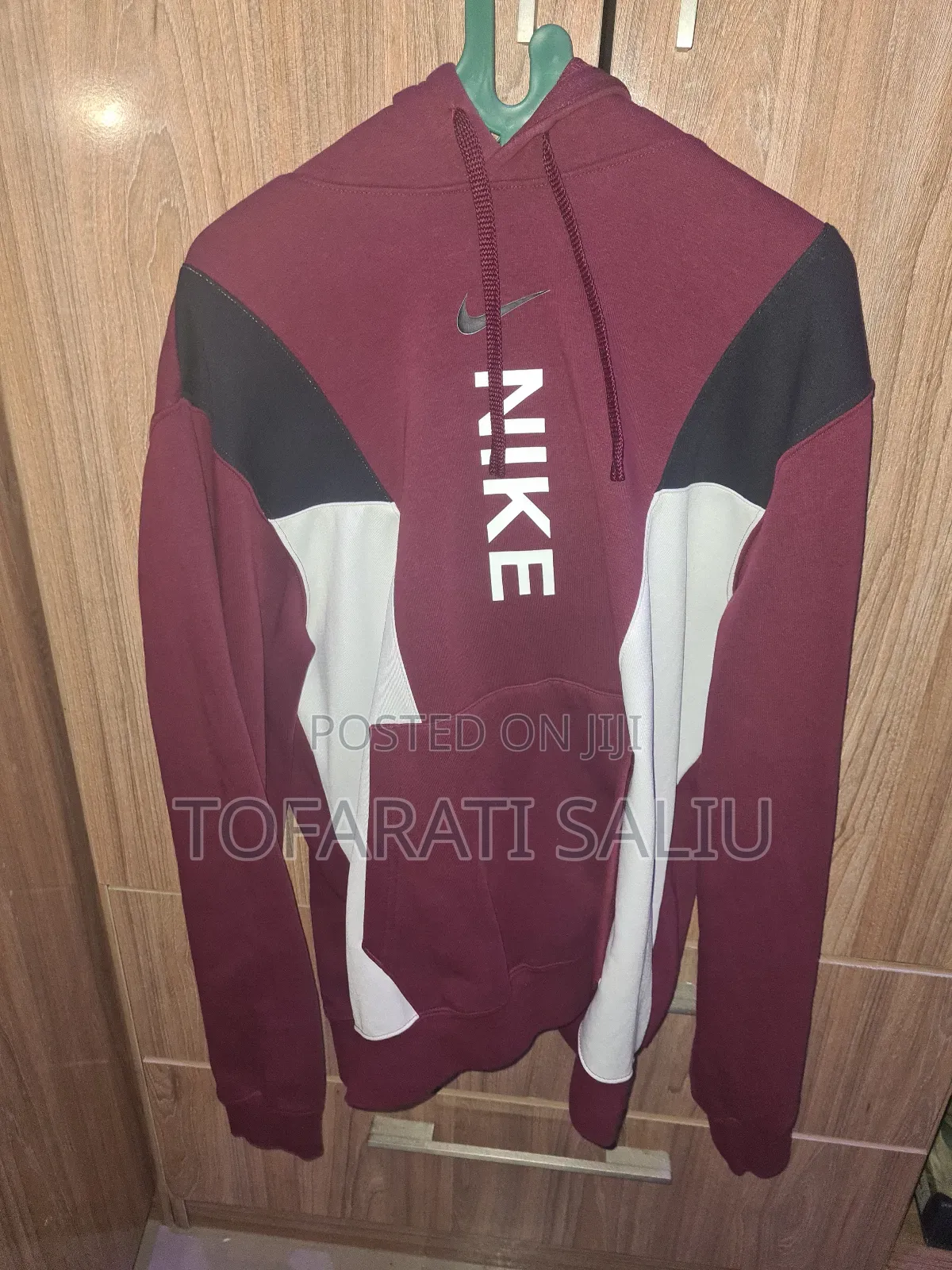 Wine Nike Tech Fleece
