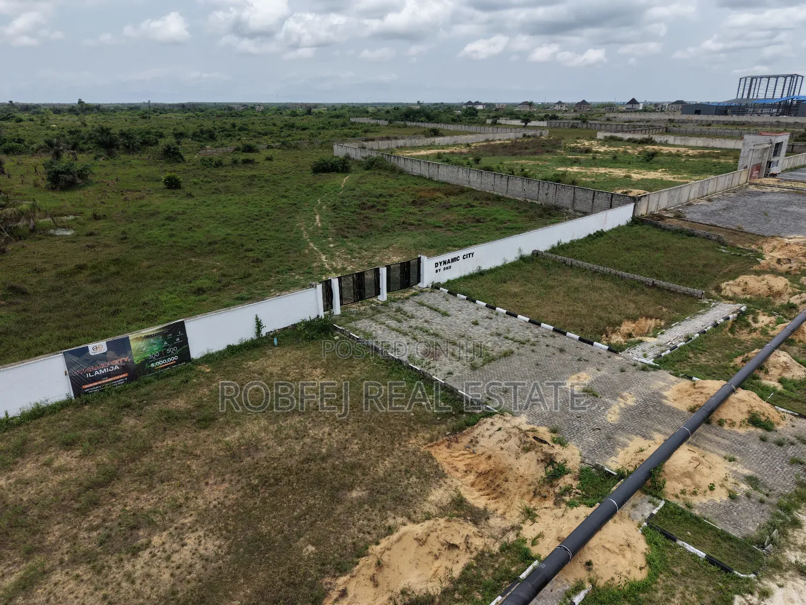 Prime Land Opportunity On Distress Sale