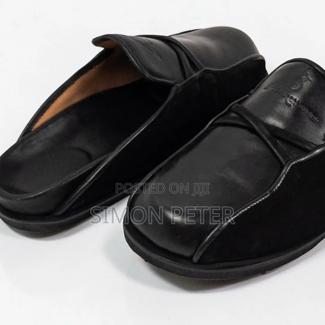 Men's Black Leather and Suede Slippers/Mules